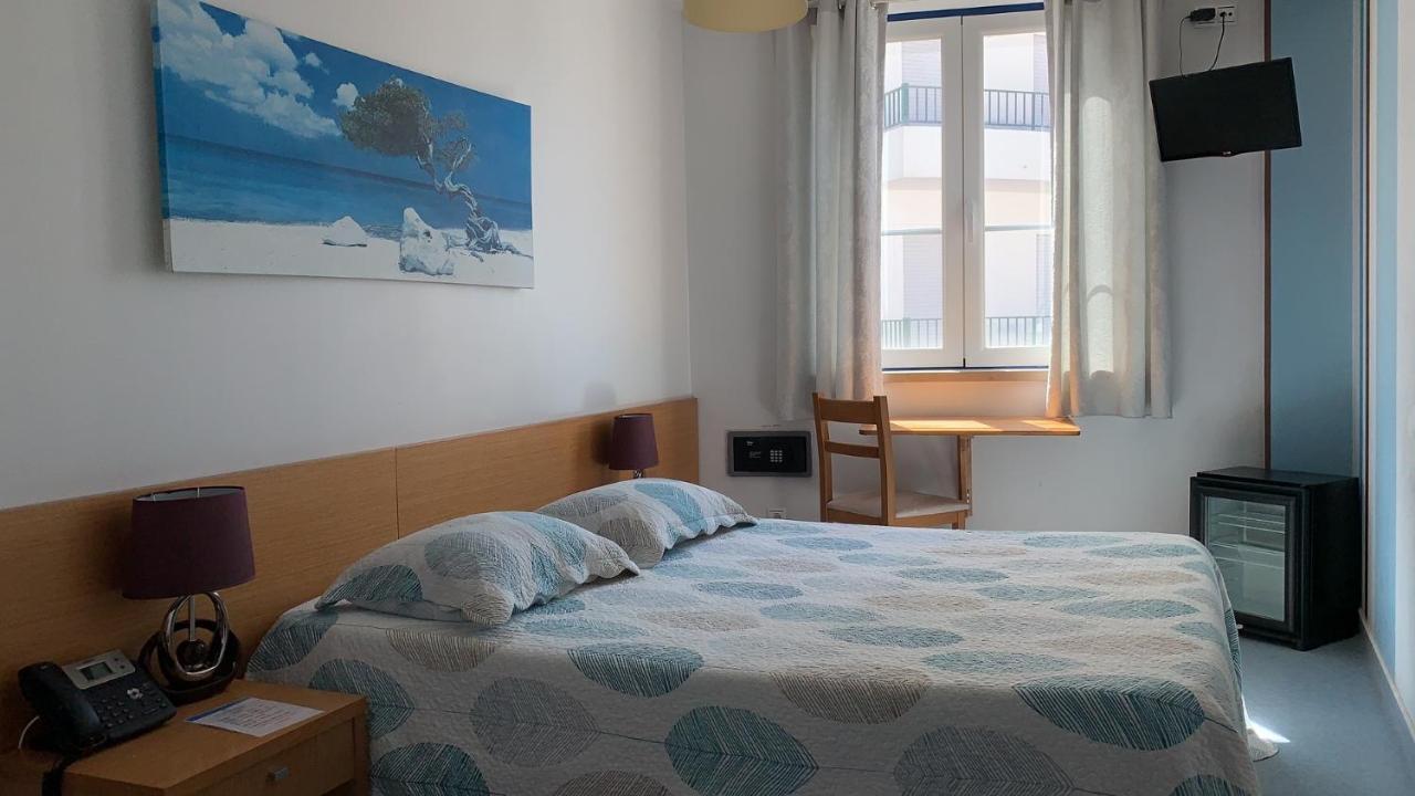 Weaa Hotel Nazare Bagian luar foto