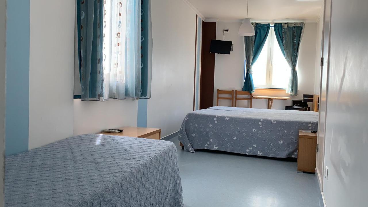 Weaa Hotel Nazare Bagian luar foto