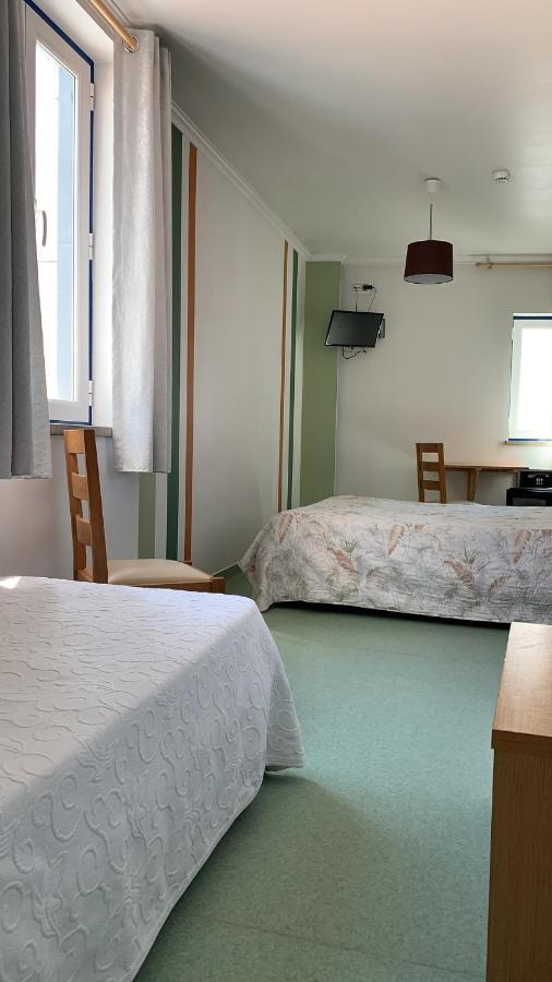 Weaa Hotel Nazare Bagian luar foto