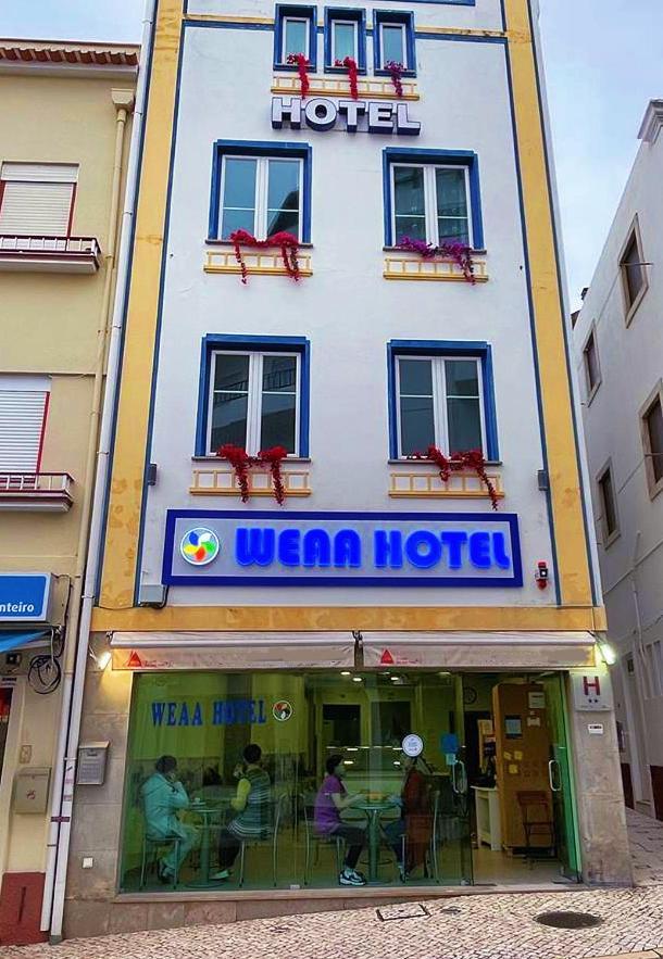 Weaa Hotel Nazare Bagian luar foto