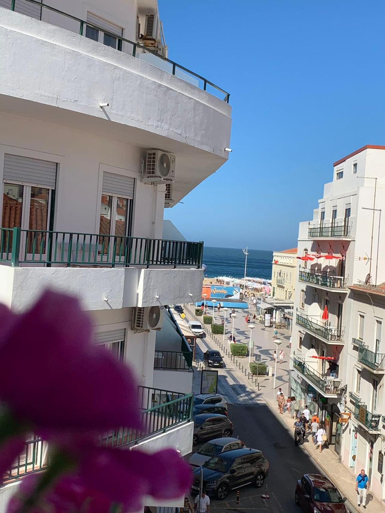 Weaa Hotel Nazare Bagian luar foto