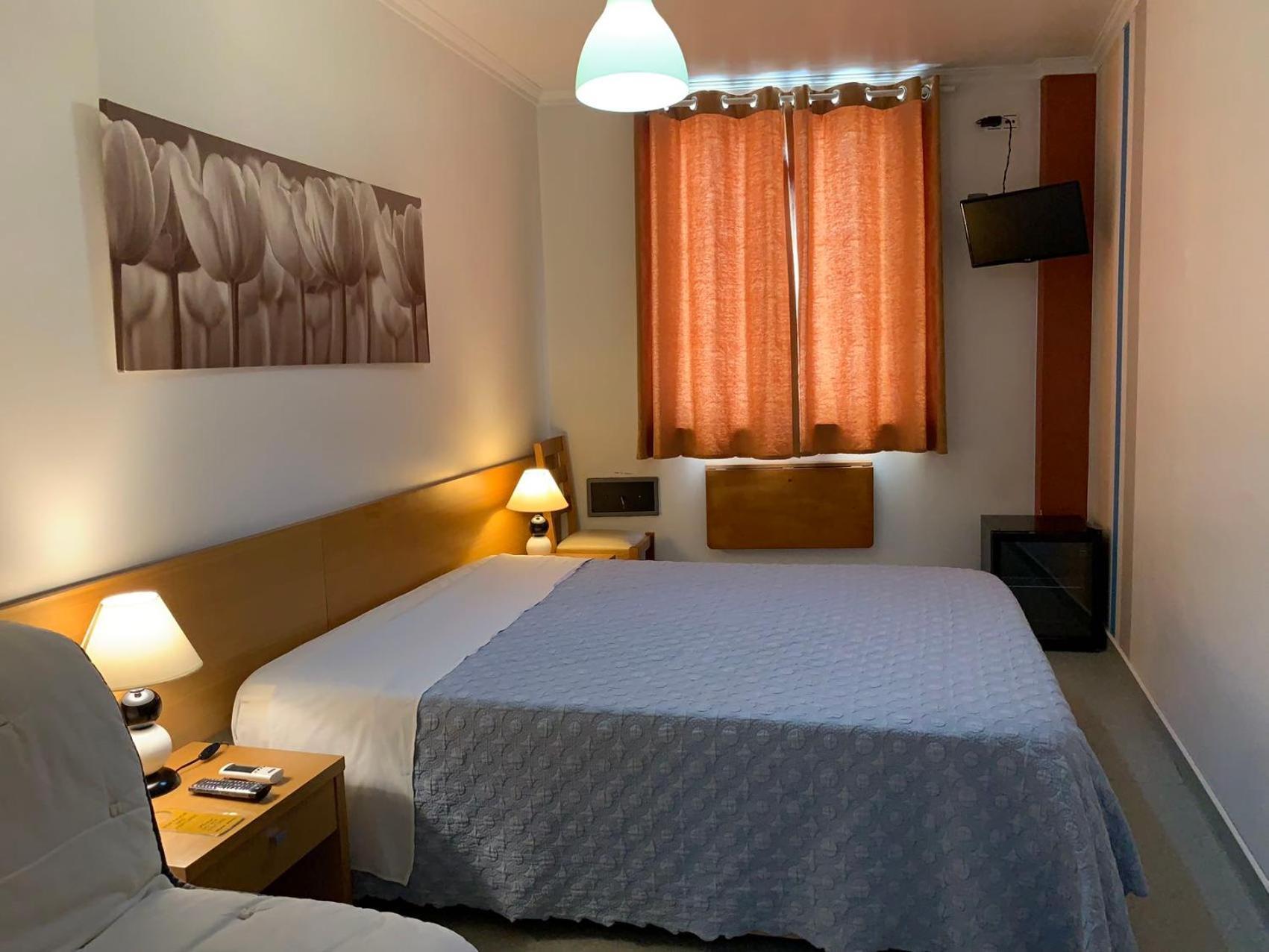 Weaa Hotel Nazare Bagian luar foto
