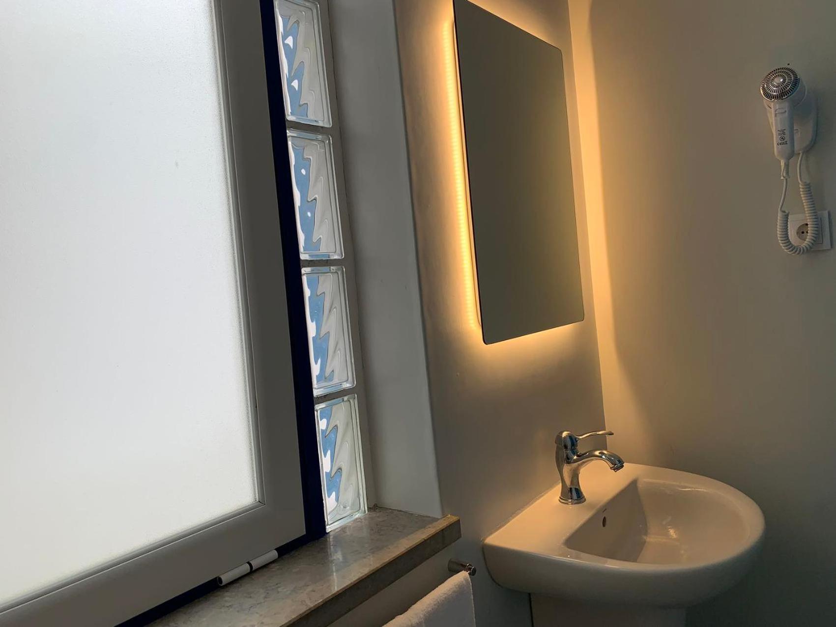 Weaa Hotel Nazare Bagian luar foto