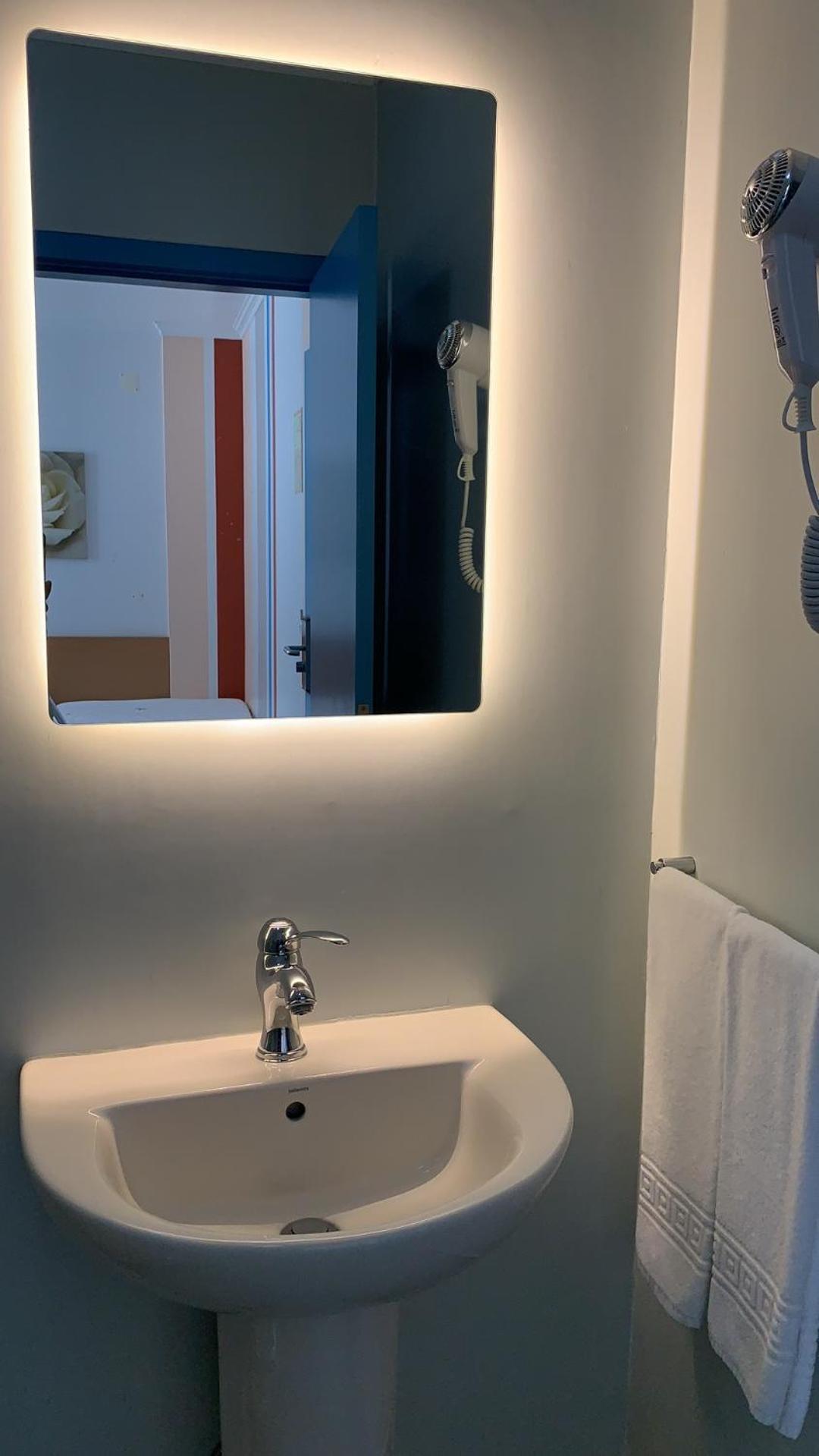 Weaa Hotel Nazare Bagian luar foto