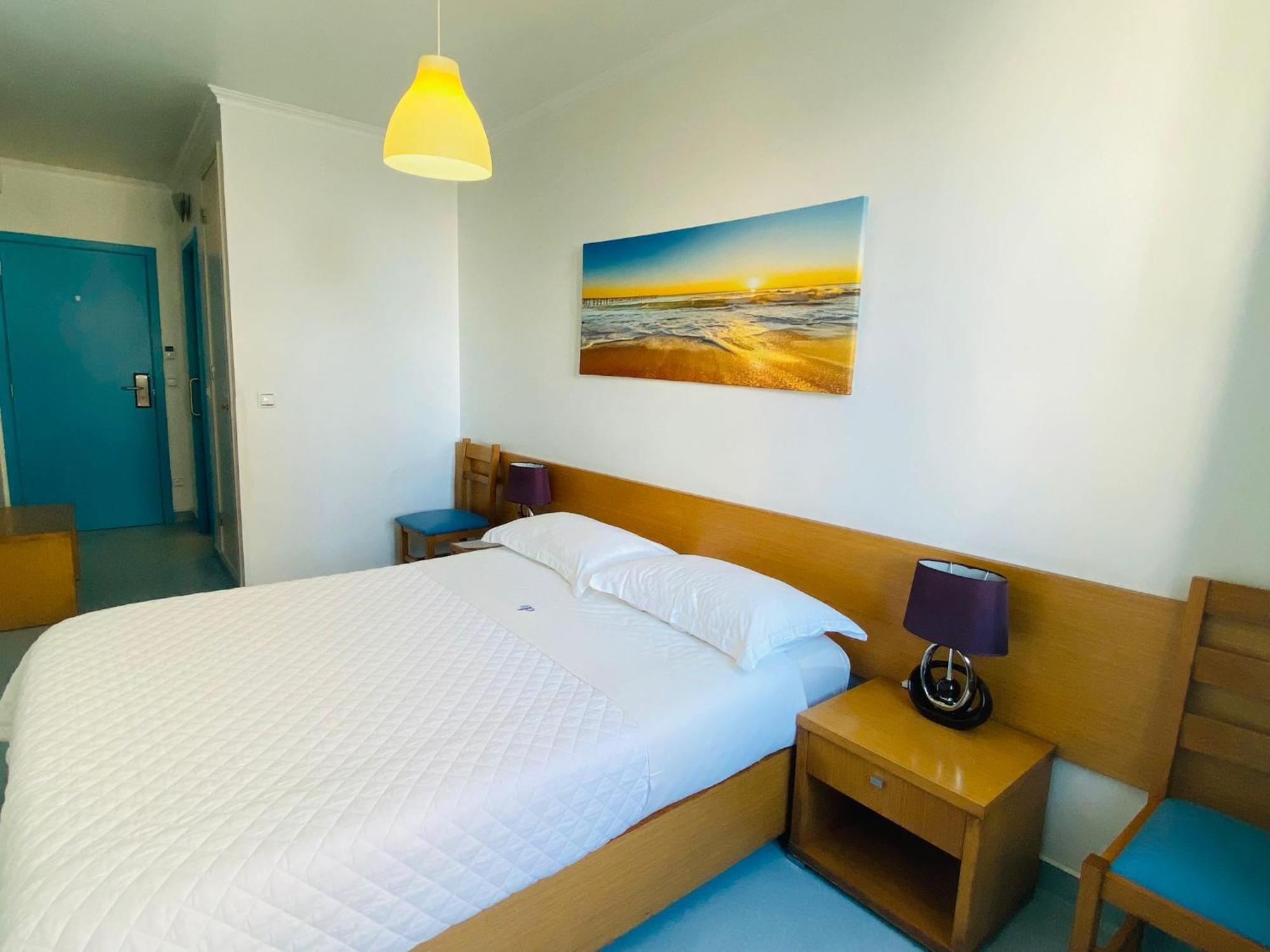 Weaa Hotel Nazare Bagian luar foto